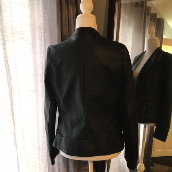‘Leather’ jacket/blazer - Picture 2 of 5